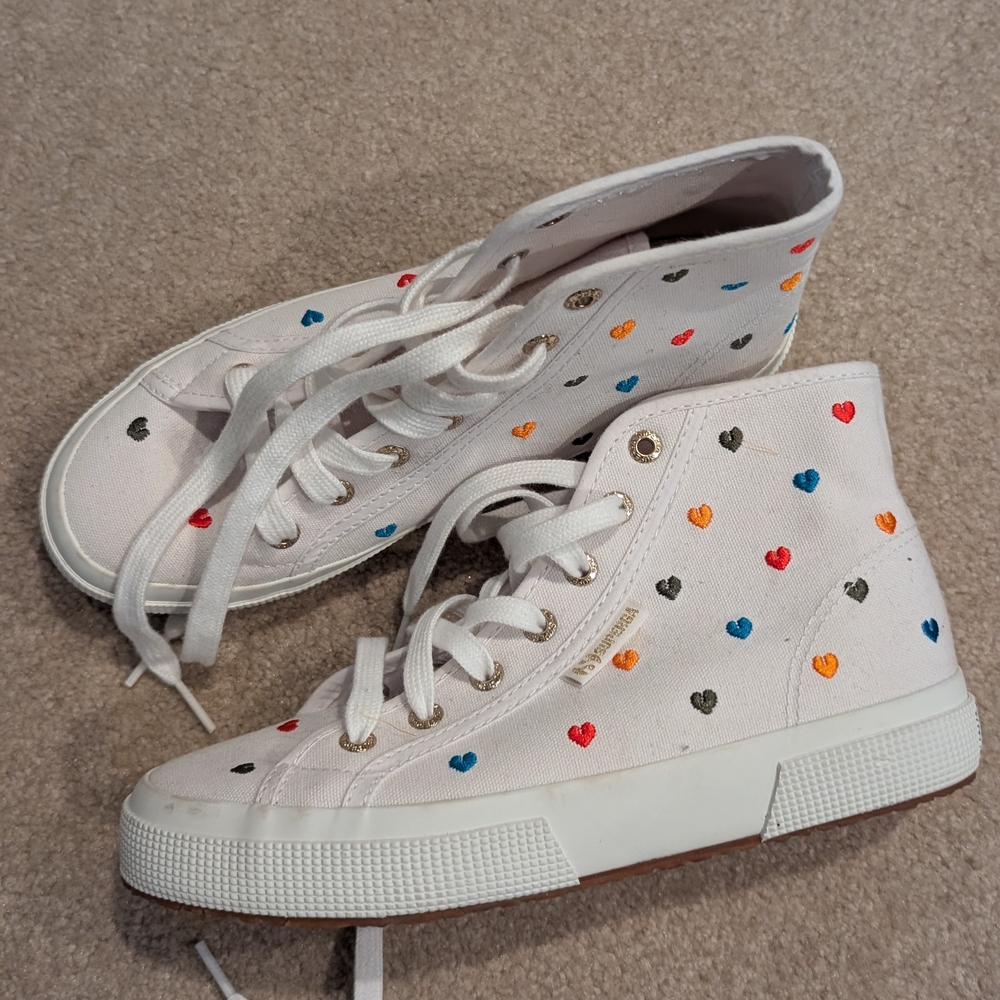 NWOT Superga White High Top Heart Sneakers 6.5